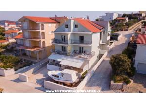 Apartments Petra  – Marina
