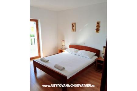 Apartment Željko Vodice Croatia